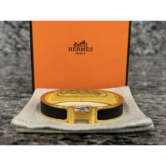 Hermes H Clic Bracelet Bangle Gold Tone / Black w/ Box & Dust Bag - TS 335929 - Picture 1 of 11